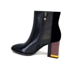 Elue Par Nous Palpe Cuir Noir