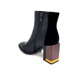 Elue Par Nous Palpe Cuir Noir