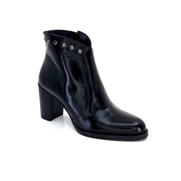 Ivoire 8016 Cuir Noir