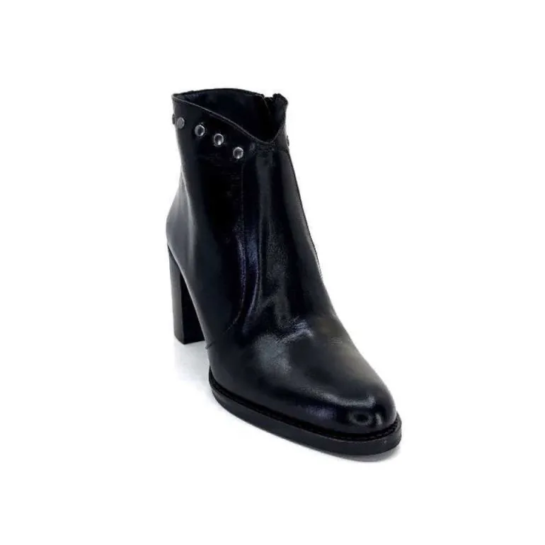 Ivoire 8016 Cuir Noir