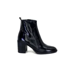 Ivoire 8233 Cuir Noir