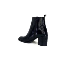 Ivoire 8233 Cuir Noir