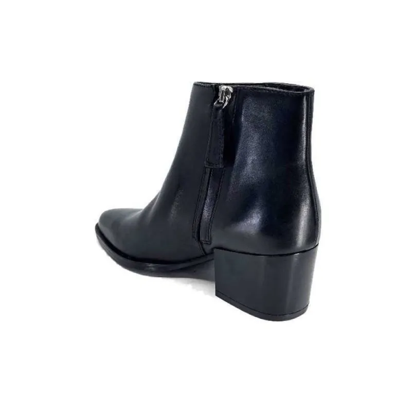 Ivoire 46105 Cuir Noir