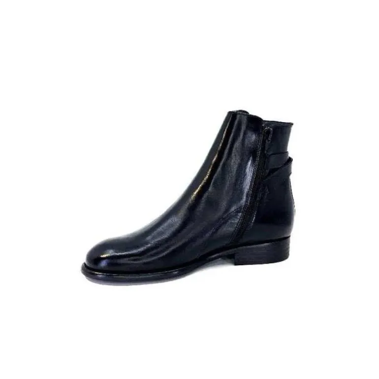 Ivoire 8234 Cuir Noir