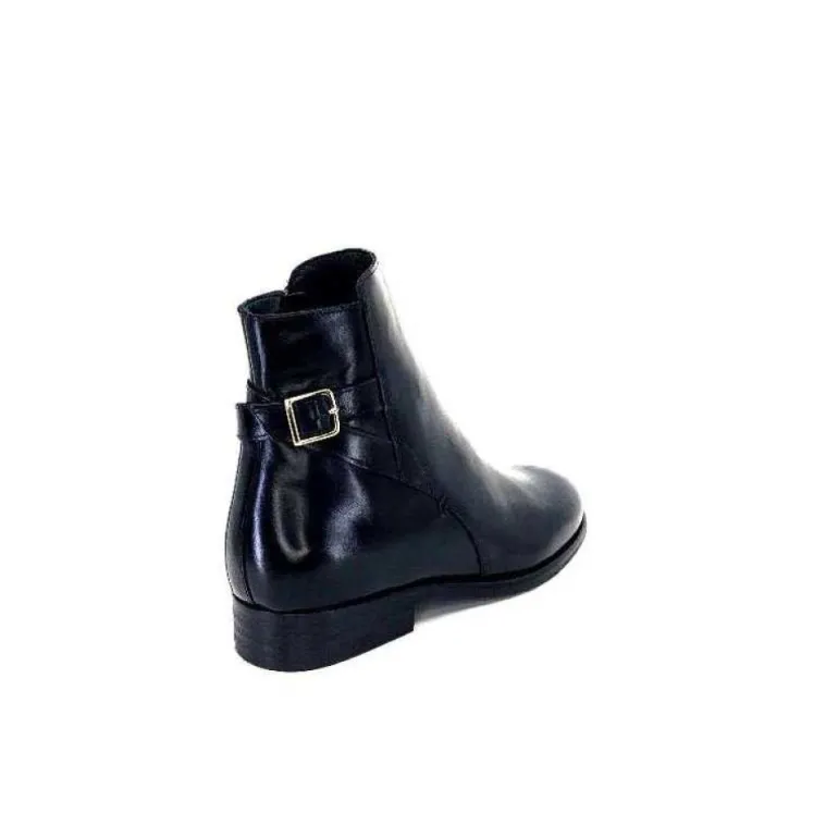 Ivoire 8234 Cuir Noir