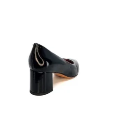 Ivoire 1601 Cuir Vernis Noir