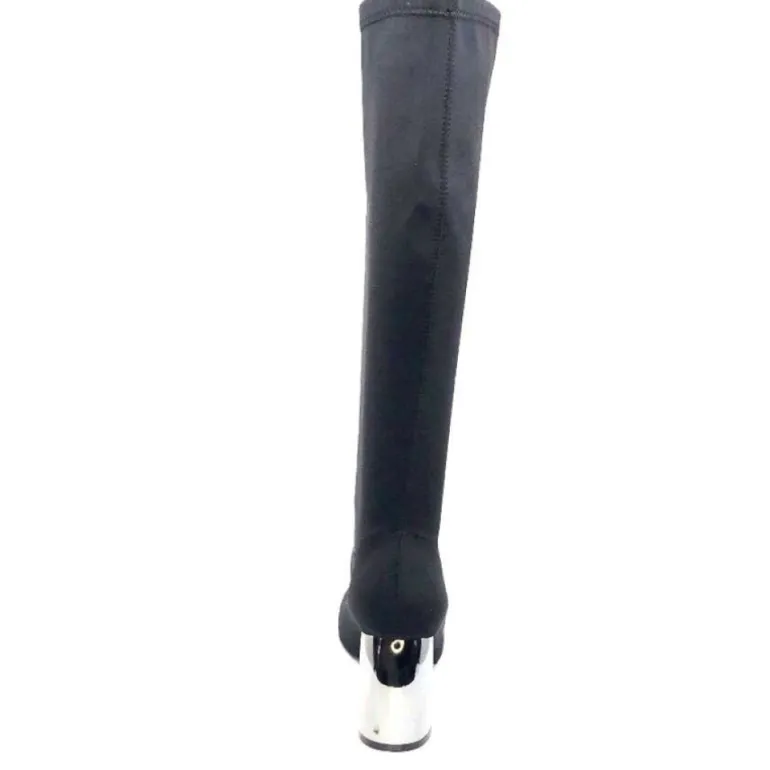 Ivoire B335-05 Microfibre Noir