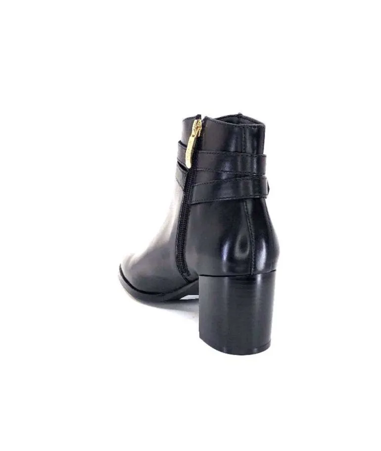 Regard Joan 01 Cuir Noir