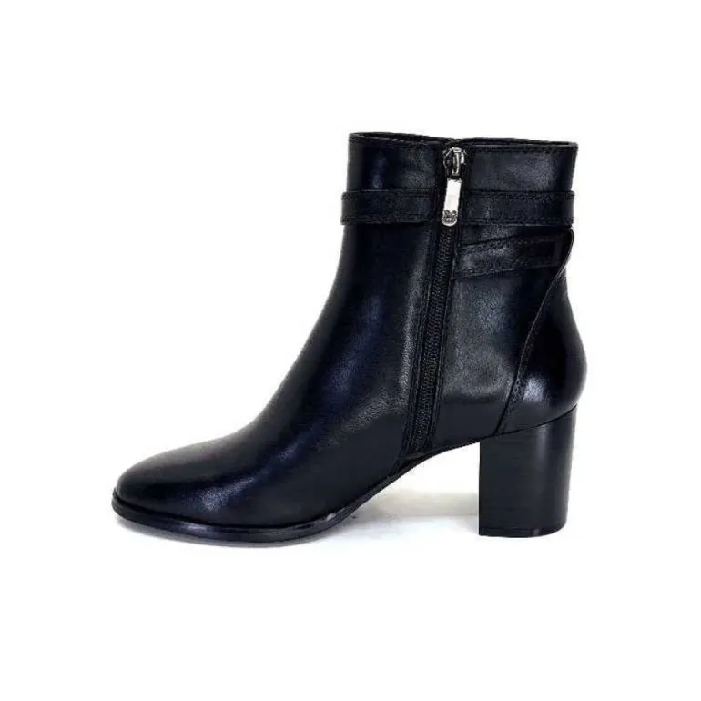 Regarde Le Ciel Johan 09 Cuir Noir