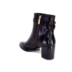 Regarde Le Ciel Johan 09 Cuir Marron