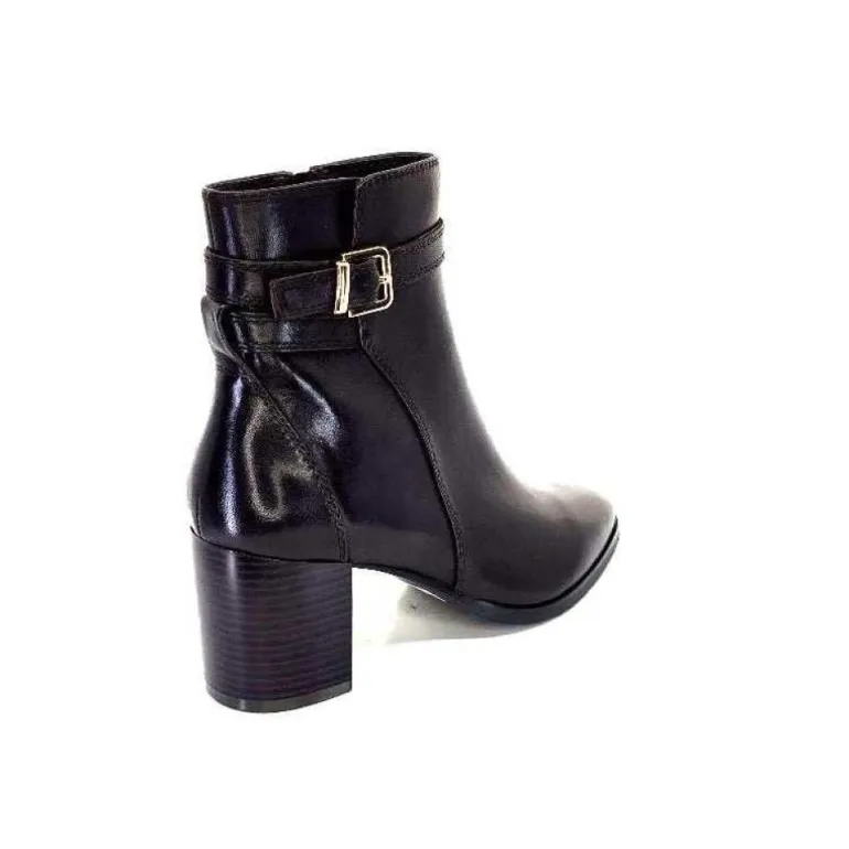 Regarde Le Ciel Johan 09 Cuir Marron