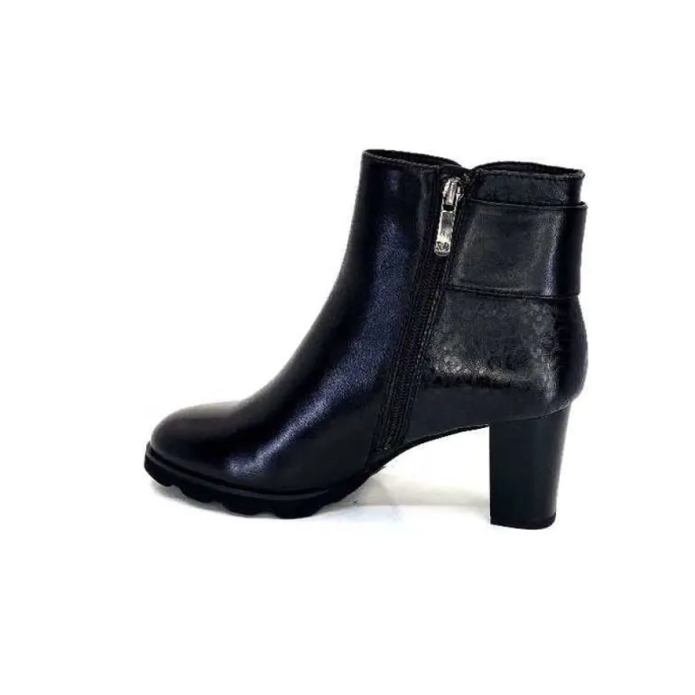 Regarde Le Ciel Patricia F23 Delice Cuir Noir